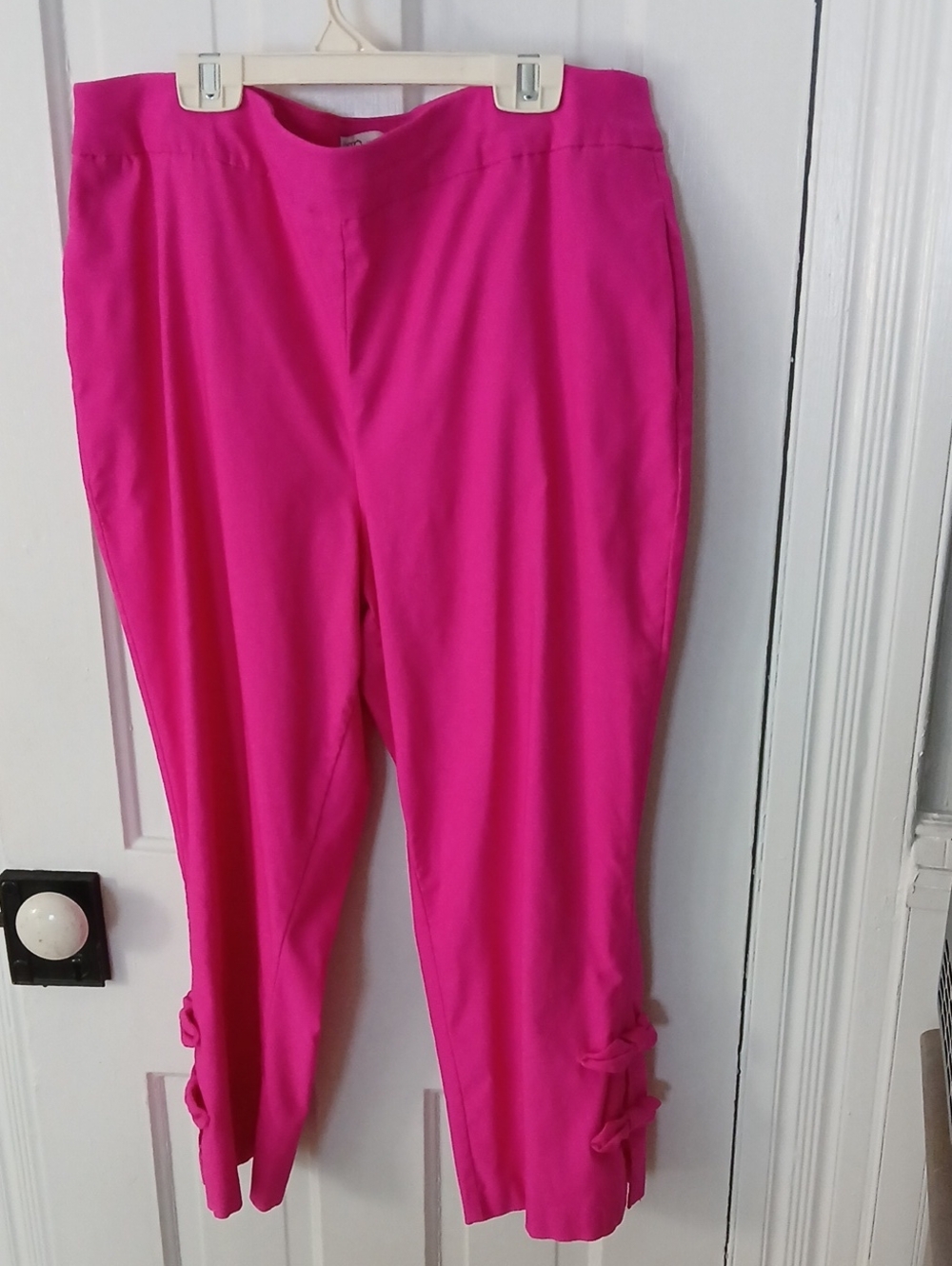 Bright Hot Pink Cropped Pants